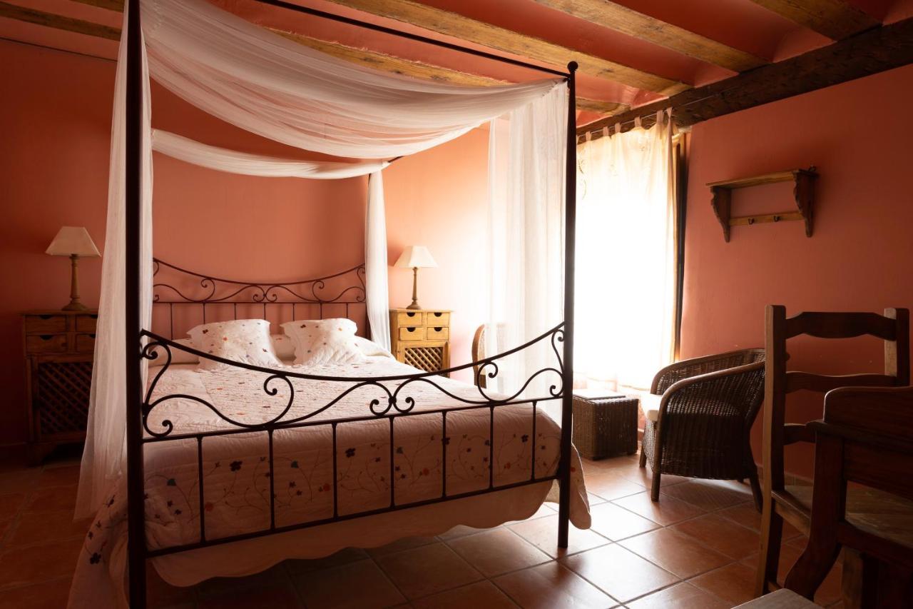 La Casa Grande Pension Talayuelas  Buitenkant foto